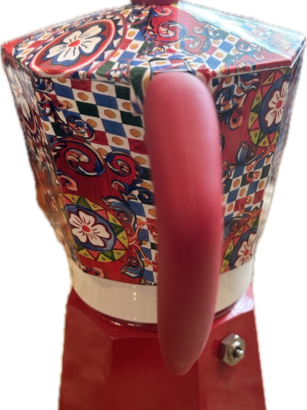 Bialetti x Dolce & Gabbana Moka 6-cup Stovetop Coffee Maker, Red Patterned - Picture 5 of 11